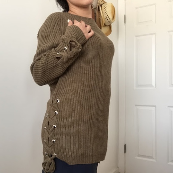 NWT ❗️Last One❗️ Lace Brown Sweater - Picture 2 of 4